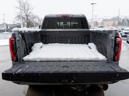Used 2025 GMC Sierra 3500 AT4 w/ AT4 Premium Plus Package AWD/4WD image 36