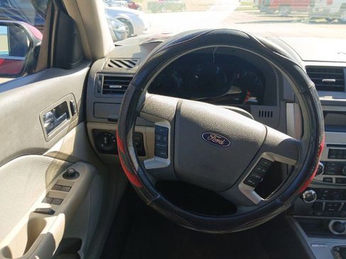 Used 2012 Ford Fusion SE image 16