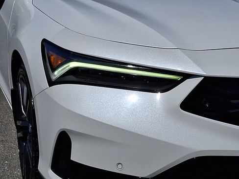 Used 2023 Acura Integra A-Spec FWD image 9