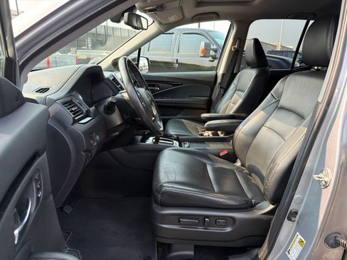 Used 2018 Honda Ridgeline RTL-E image 10
