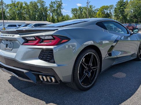 Used 2023 Chevrolet Corvette Stingray Coupe w/ 1LT RWD image 8