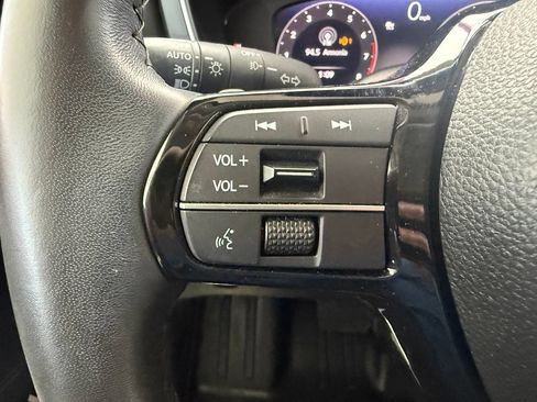 Used 2023 Honda Pilot Elite image 13