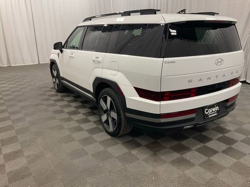 Used 2024 Hyundai Santa Fe Limited image 4