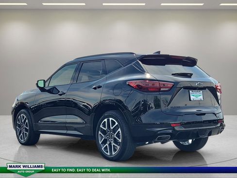 Used 2025 Chevrolet Blazer RS w/ LPO, Floor Liner Package FWD image 6