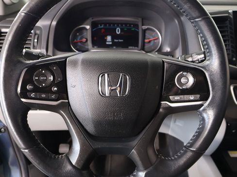 Used 2021 Honda Pilot Special Edition image 3