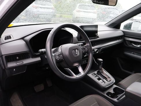 Used 2023 Honda CR-V Sport image 9