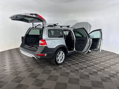 Used 2016 Volvo XC70 T5 Platinum AWD/4WD image 17