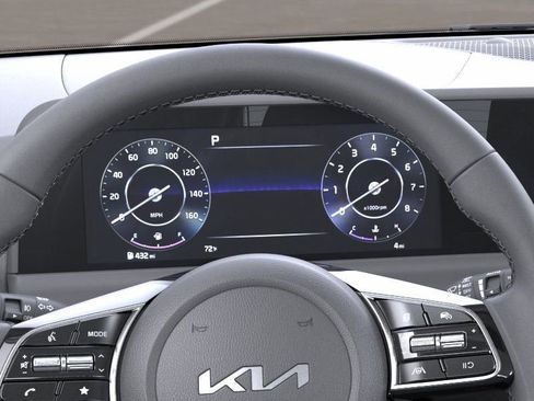 New 2026 Kia Seltos EX image 21