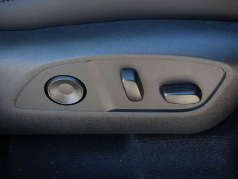 New 2026 GMC Acadia AT4 w/ Luxury Package image 19