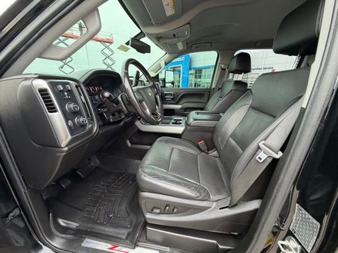 Used 2018 Chevrolet Silverado 3500 LTZ w/ Duramax Plus Package image 10
