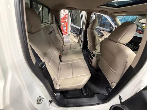 Used 2019 Honda Ridgeline RTL-E image 48