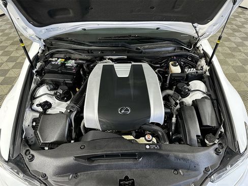 Used 2019 Lexus IS 350 image 38