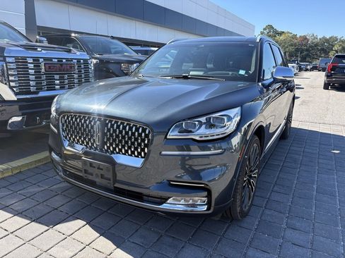 Used 2020 Lincoln Aviator Black Label w/ Dynamic Handling Package image 3