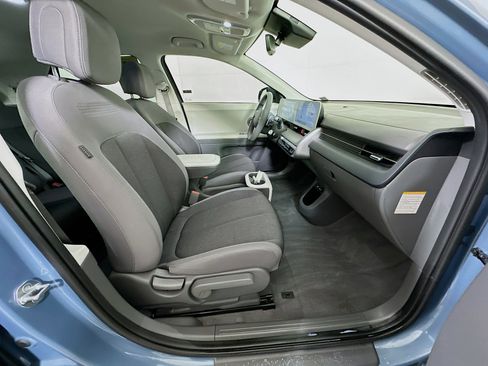 Used 2024 Hyundai Ioniq 5 SEL image 31