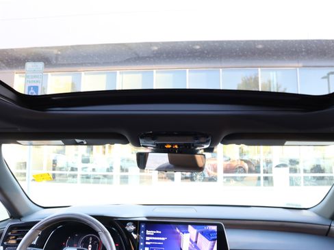 Used 2023 Lexus RX 350 w/ Luxury Package image 33