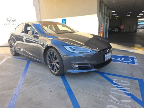 Used 2020 Tesla Model S Performance image 1