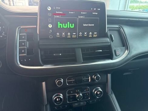 Used 2022 GMC Yukon XL SLT w/ SLT Luxury Package AWD/4WD image 13