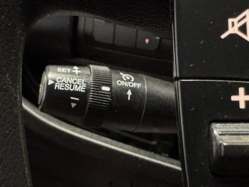 Used 2016 RAM ProMaster 3500 w/ Premium Appearance Group FWD image 21