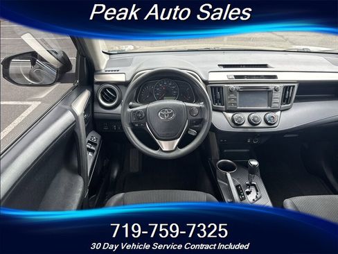 Used 2015 Toyota RAV4 LE image 12