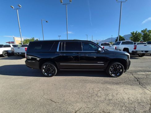 Used 2018 GMC Yukon XL Denali w/ Denali Ultimate Package AWD/4WD image 2