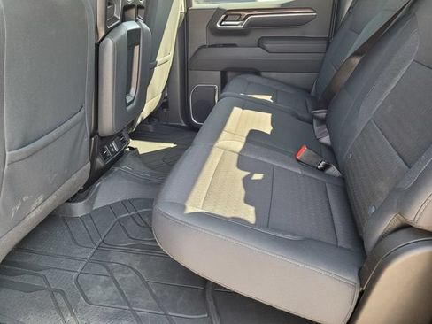 Certified 2023 Chevrolet Silverado 1500 LT AWD/4WD image 11
