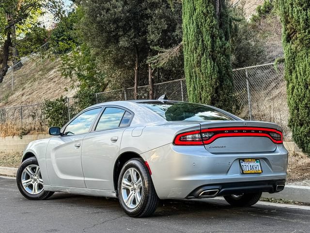 Used 2022 Dodge Charger SXT w/ Leather Interior Group RWD image 17
