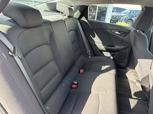 Used 2023 Chevrolet Malibu LS FWD image 10
