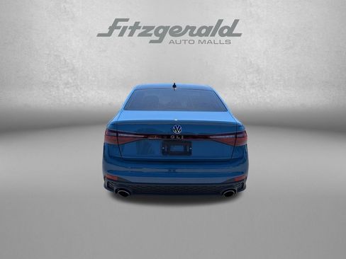 Used 2025 Volkswagen Jetta GLI Autobahn FWD image 7