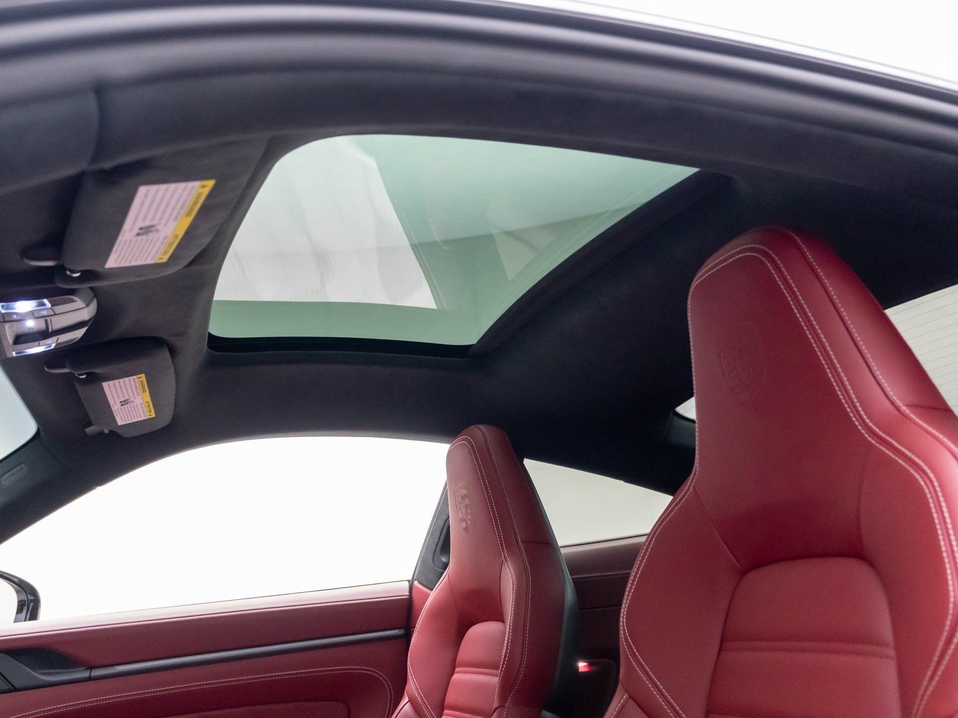 Certified 2026 Porsche 911 Carrera GTS RWD image 20
