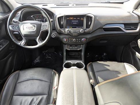 Used 2023 GMC Terrain AT4 image 17