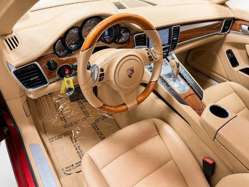 Used 2010 Porsche Panamera S RWD image 8