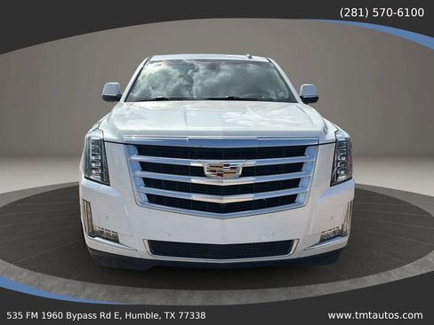 Used 2018 Cadillac Escalade Premium Luxury RWD image 2