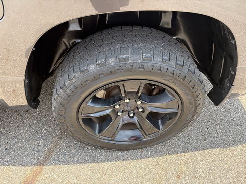 Used 2022 RAM 1500 Big Horn AWD/4WD image 10