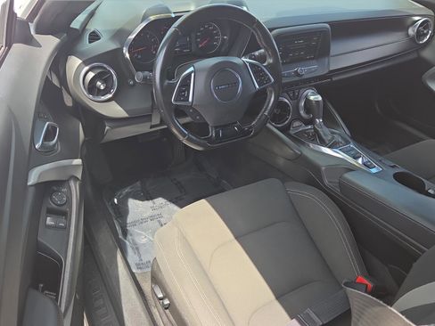 Used 2019 Chevrolet Camaro LT RWD image 12