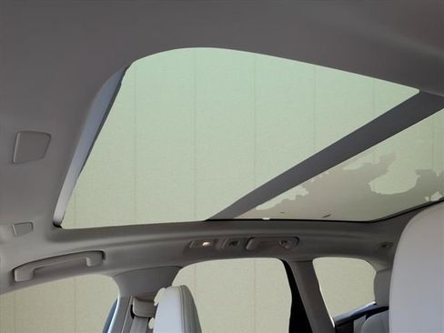 New 2026 Volvo XC60 B5 Ultra w/ Protection Package Premier image 14