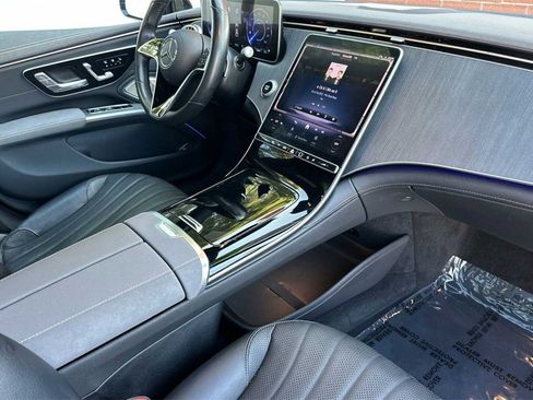 Certified 2022 Mercedes-Benz EQS 450+ Sedan image 18