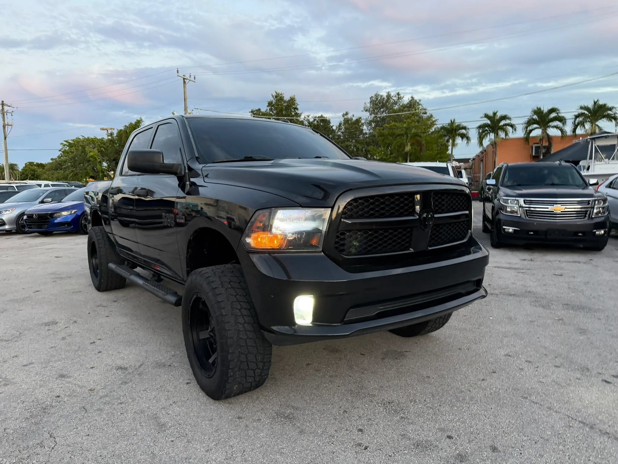 Used 2016 RAM 1500 Express w/ Black Ram 1500 Express Group RWD image 3