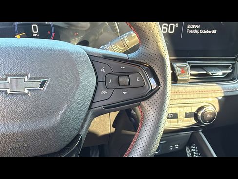 Used 2025 Chevrolet TrailBlazer RS w/ Convenience Package image 12