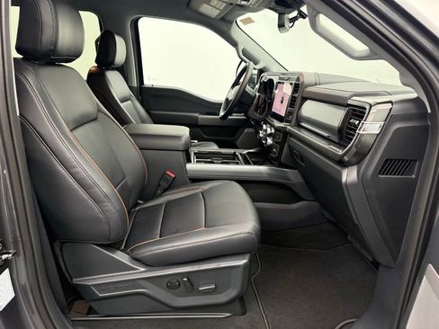 New 2026 Ford F250 Lariat w/ Chrome Package image 26