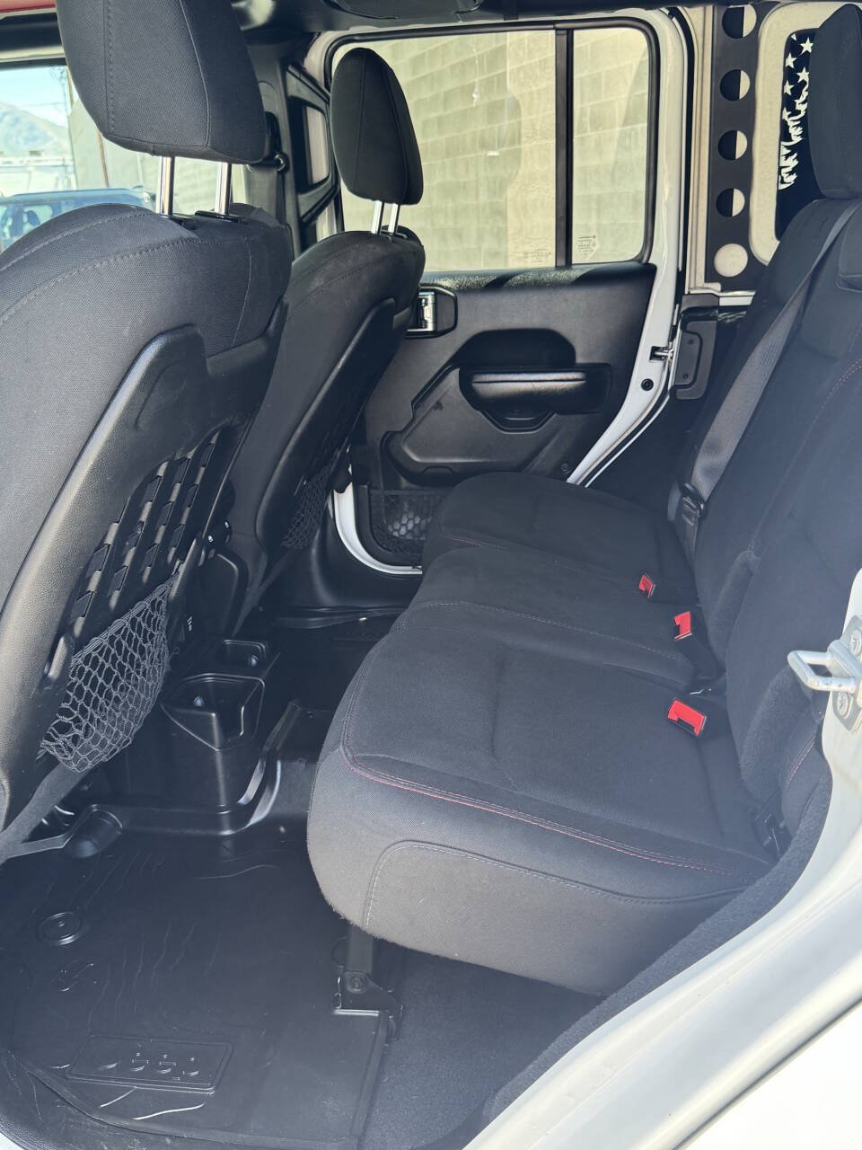 Used 2020 Jeep Wrangler Unlimited Rubicon AWD/4WD image 16