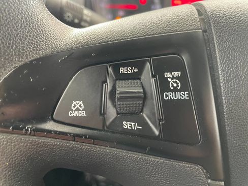 Used 2017 GMC Terrain SLE image 39