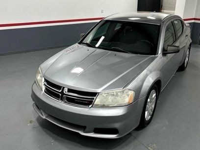 Used 2013 Dodge Avenger SE