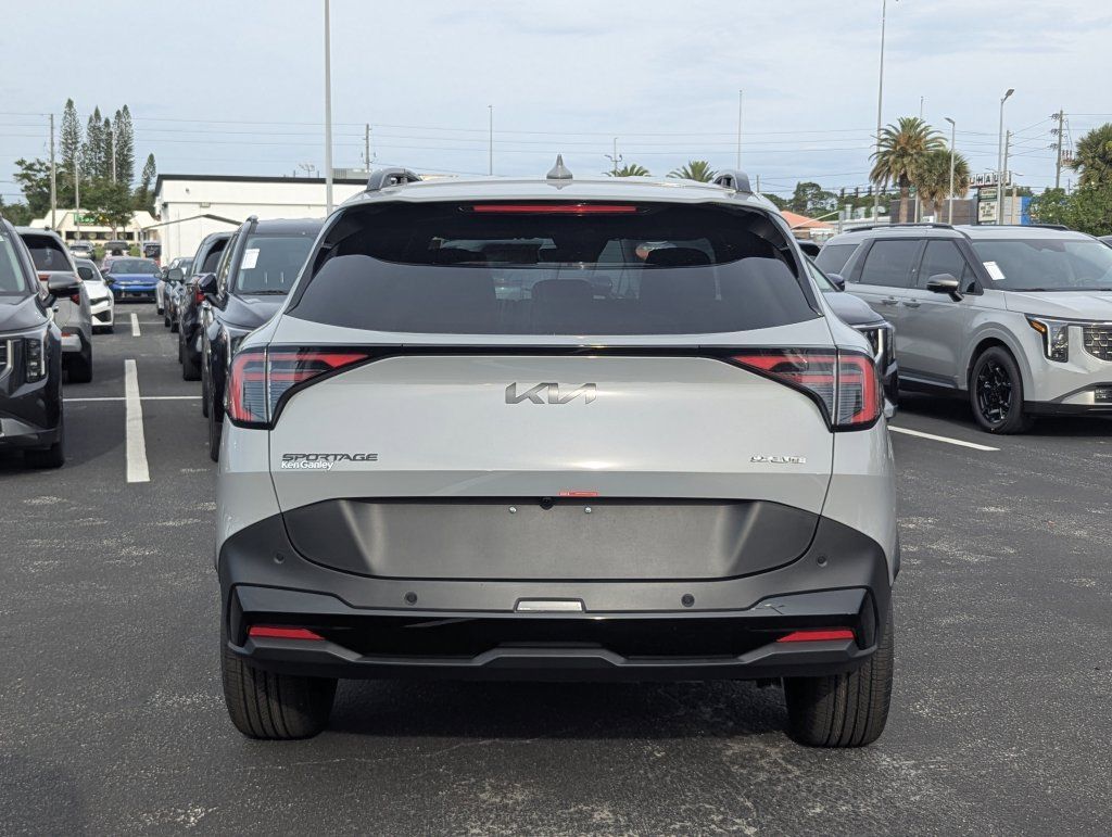 New 2026 Kia Sportage X-Line AWD/4WD image 4