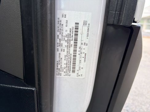 Used 2022 Ford Transit 350 XLT RWD image 30