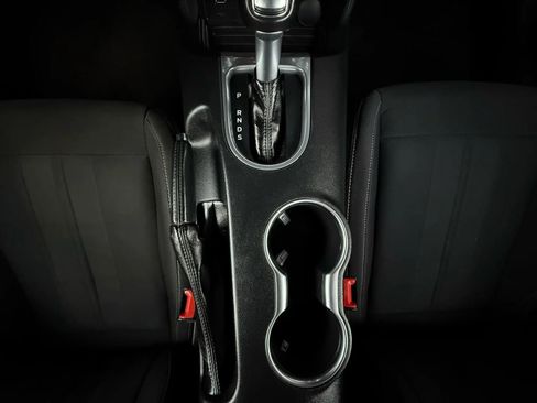 Used 2018 Ford Mustang GT image 43