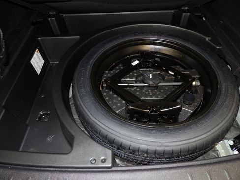 Used 2024 Chevrolet Blazer LT w/ Convenience Package image 19