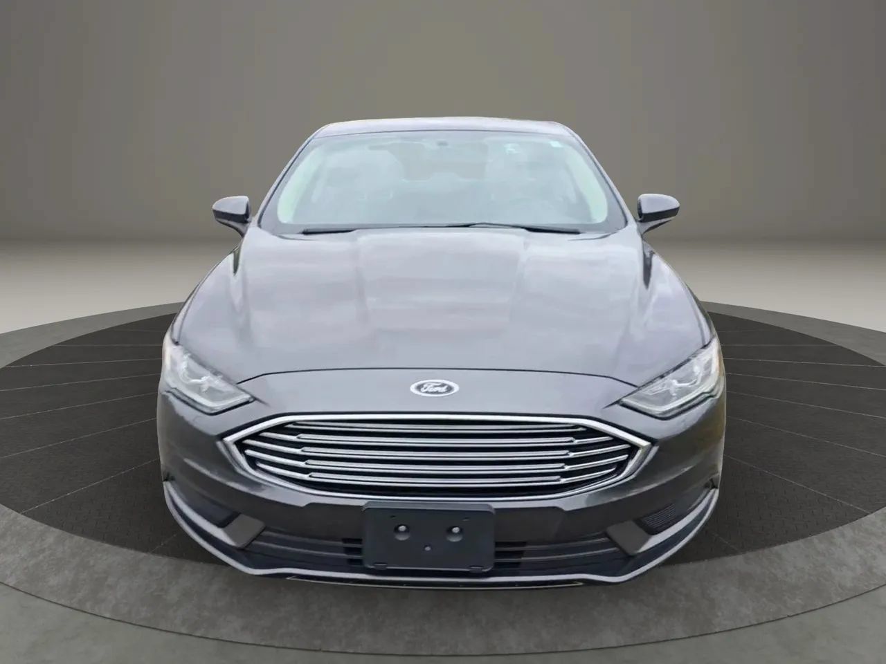 Used 2018 Ford Fusion S FWD image 2
