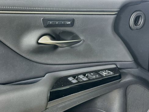 Used 2022 Lexus ES 350 w/ Premium Package FWD image 24