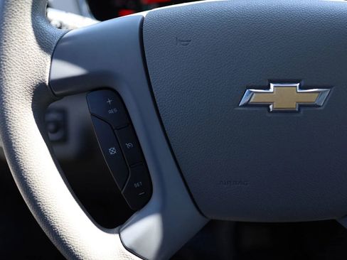 Used 2017 Chevrolet Traverse LS FWD image 14