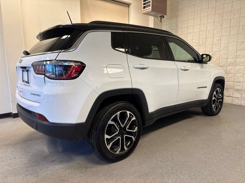 Used 2024 Jeep Compass Limited AWD/4WD image 21